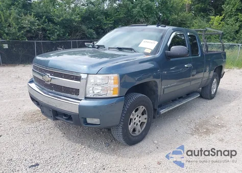 2008 Chevrolet Silverado 1500 Lt1/Lt2/Ltz/Work Truck z USA, uszkodzony, nr VIN 2GCEK190681137761